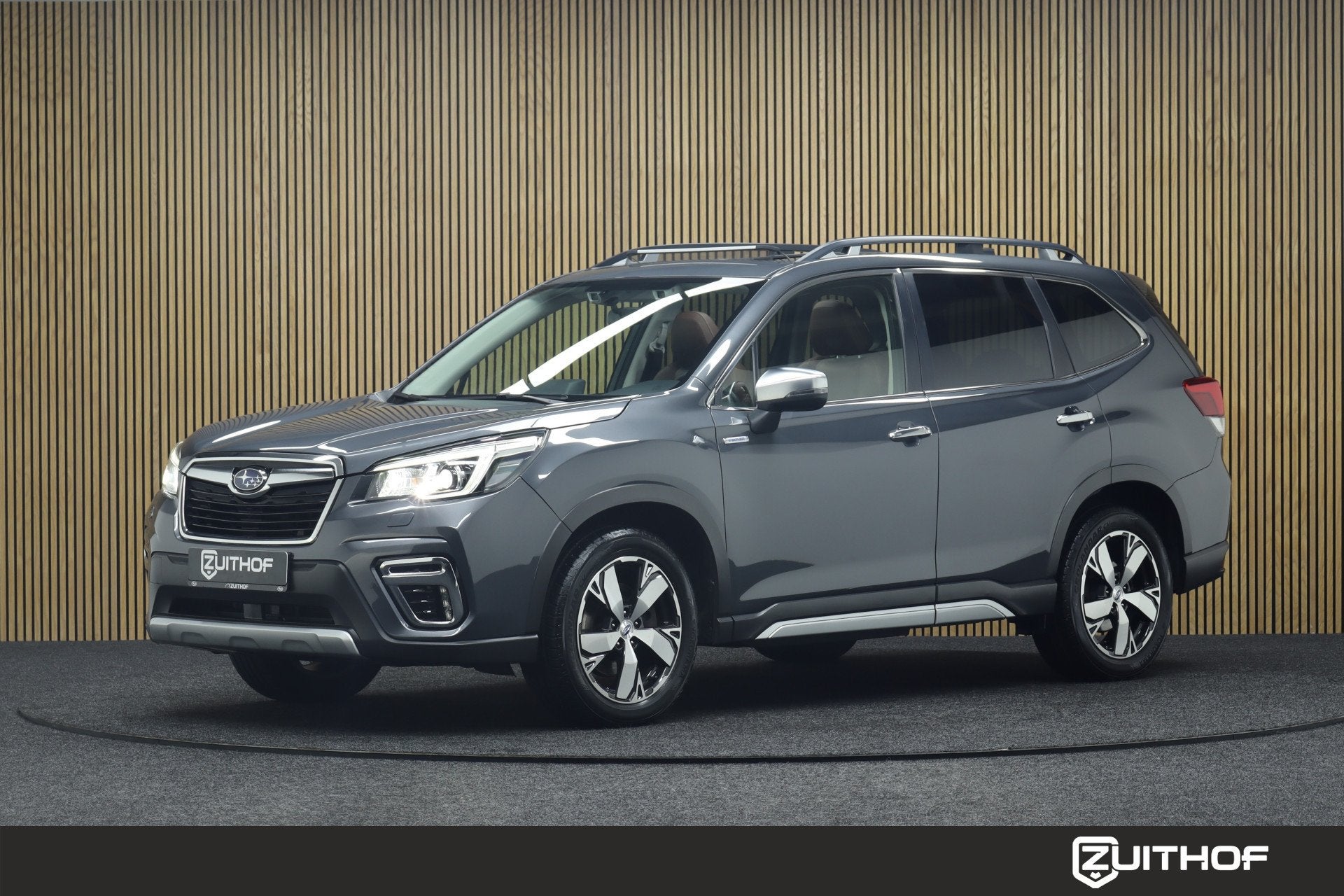 Subaru Forester 2.0i e-BOXER First Edition AWD | Afneembare, Auto's, Subaru, 15 km/l, Euro 6, 4 cilinders, Leder
