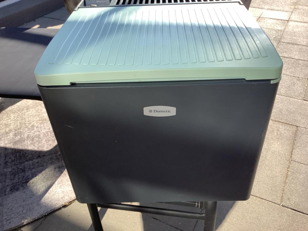 Dometic Koelbox - Ideaal voor Camping en Reizen, Caravans en Kamperen, Koelboxen, Ophalen, Gebruikt, Koelbox, Elektrisch