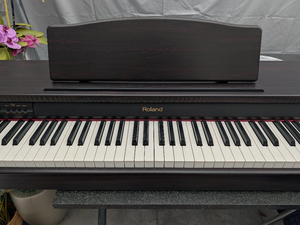 Roland HP-1-RW Digitale Piano midi (88 Toetsen), Ophalen, Gebruikt, Zwart, Digitaal