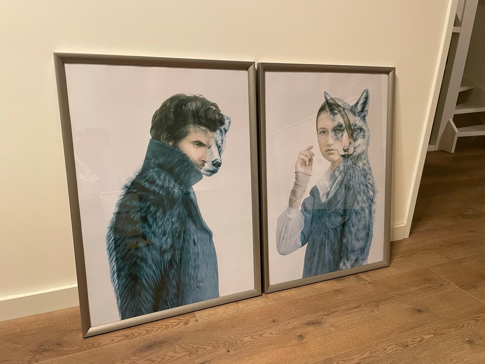 2x IKEA SILVERHÖJDEN fotolijsten 50x70 cm incl. afbeeldingen, Antiek en Kunst, Kunst | Schilderijen | Modern, Ophalen, Figuren