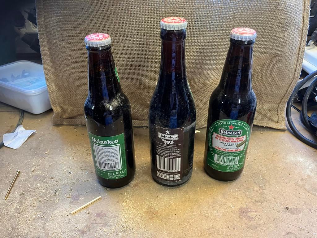 Oude Heineken bierflessen - Vintage verzamelobject, Verzamelen, Blikken, Gebruikt, Overige, Overige merken, Ophalen