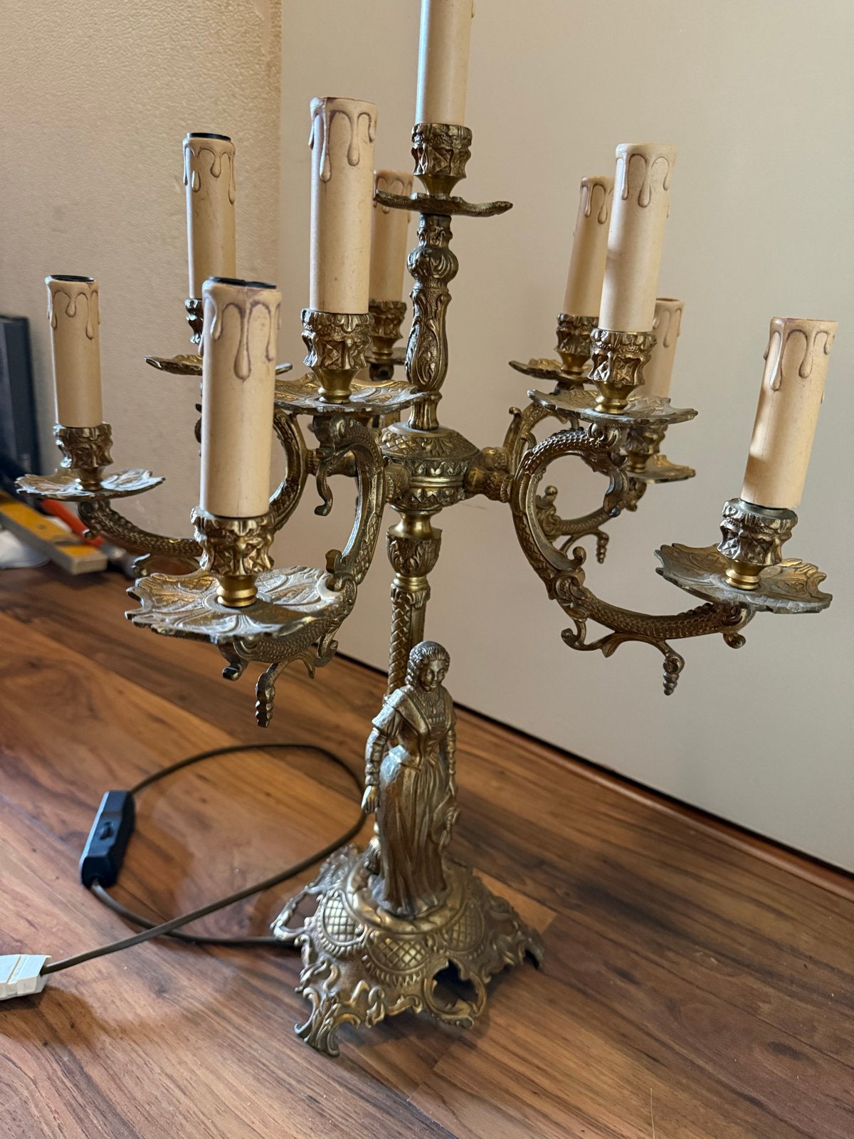 Antieke bronzen kandelaar lamp met 9 armen, Ophalen
