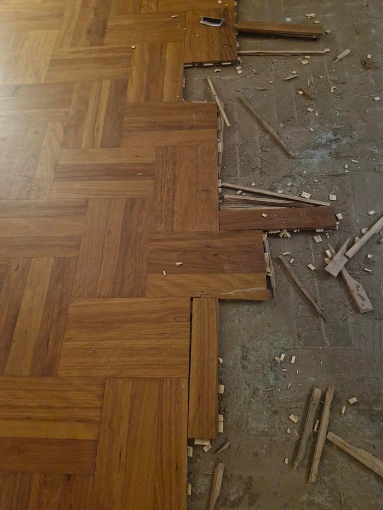 Gratis afhalen,  parketvloer om op te stoken 50m2 stookhout, Tuin en Terras, Minder dan 3 m³, Ophalen