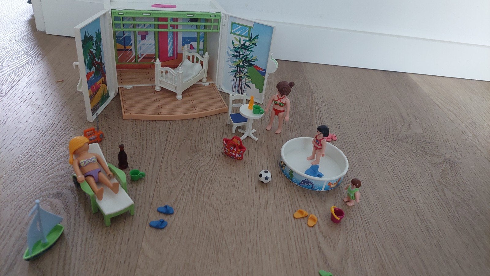 Playmobil Speelhuisje met Zwembad en Figuren, Ophalen, Gebruikt, Jongen of Meisje