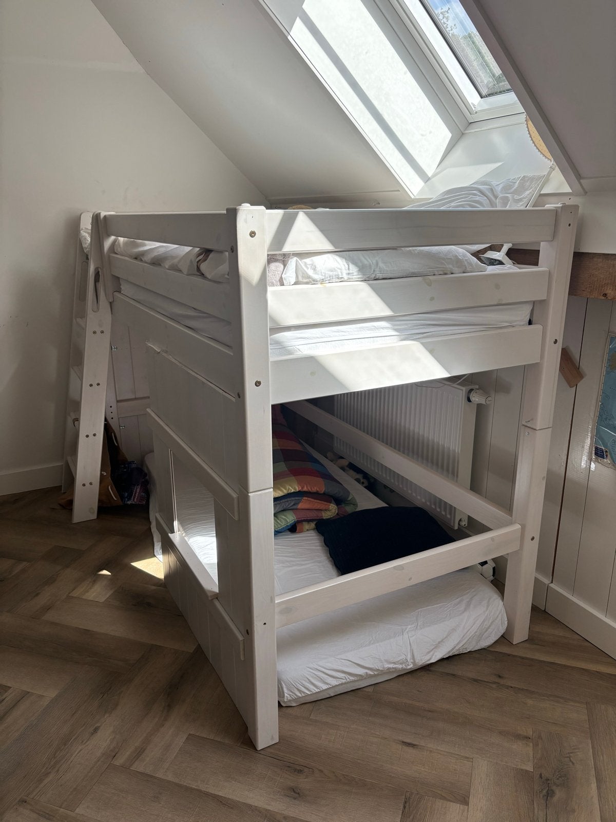 Wit houten stapelbed/hoogslaper met kleine beschadiging, Ophalen, Gebruikt, 90 cm, Eenpersoons