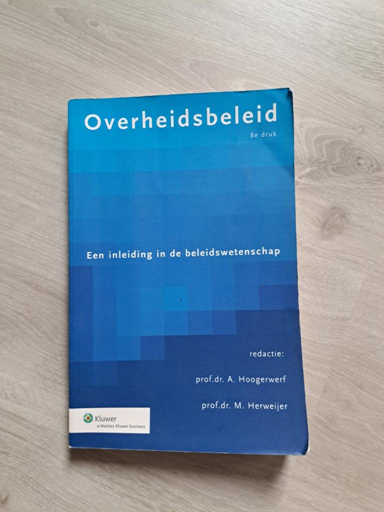 Overheidsbeleid. Een inleiding in de beleidswetenschap., Ophalen of Verzenden, Zo goed als nieuw, WO