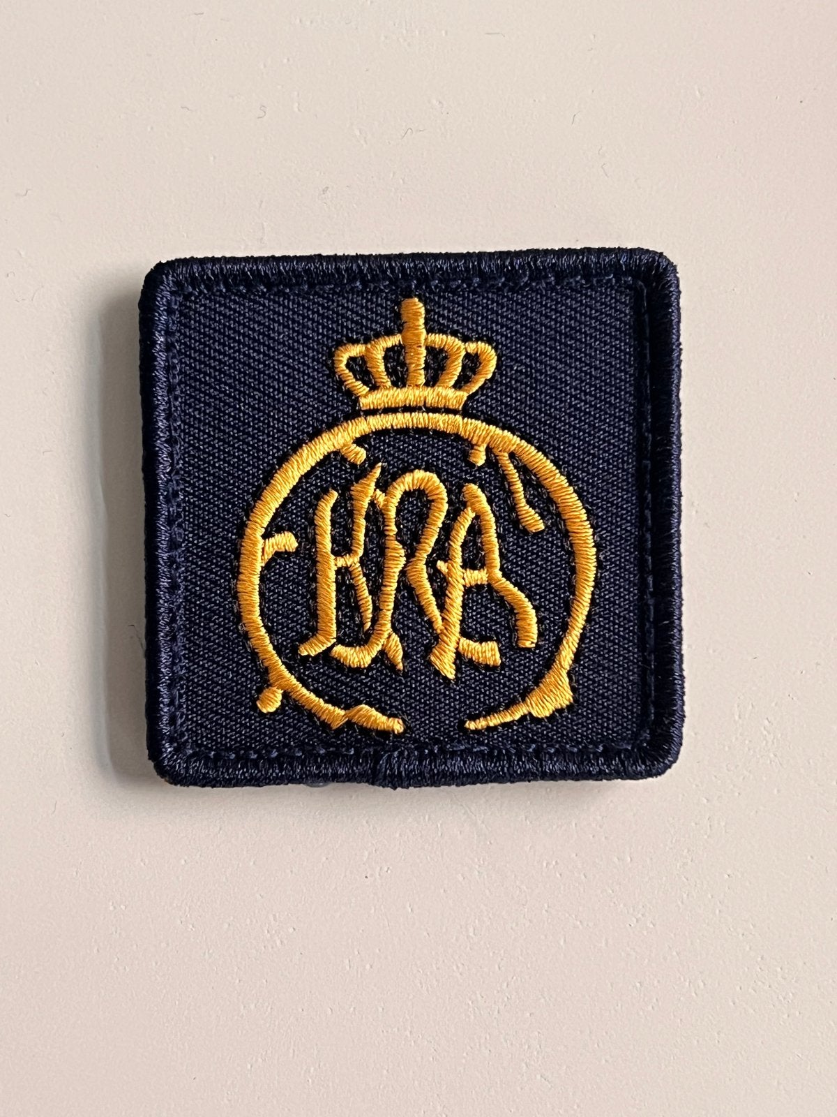 Korps Rijdende Artillerie Patch - gele rijders, Verzamelen, Ophalen of Verzenden, Landmacht, Nederland, Embleem of Badge