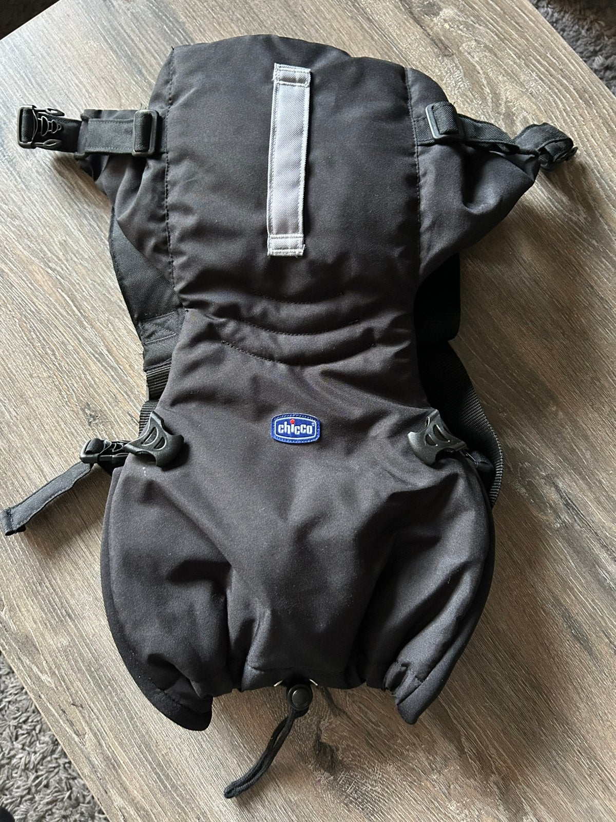 Chicco Easyfit buikdraagzak, Kinderen en Baby's, Babydragers en Draagdoeken, Ophalen of Verzenden, Zo goed als nieuw, Chicco, Rug