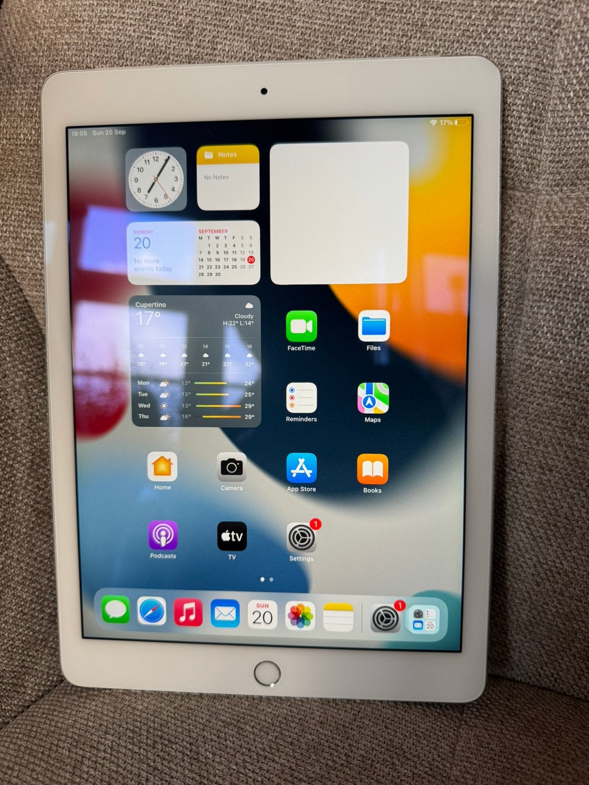 Apple iPad Air 2 64GB WiFi + 4G Cellular zilver, Computers en Software, 10 inch, Gebruikt, Apple iPad Air, Ophalen of Verzenden