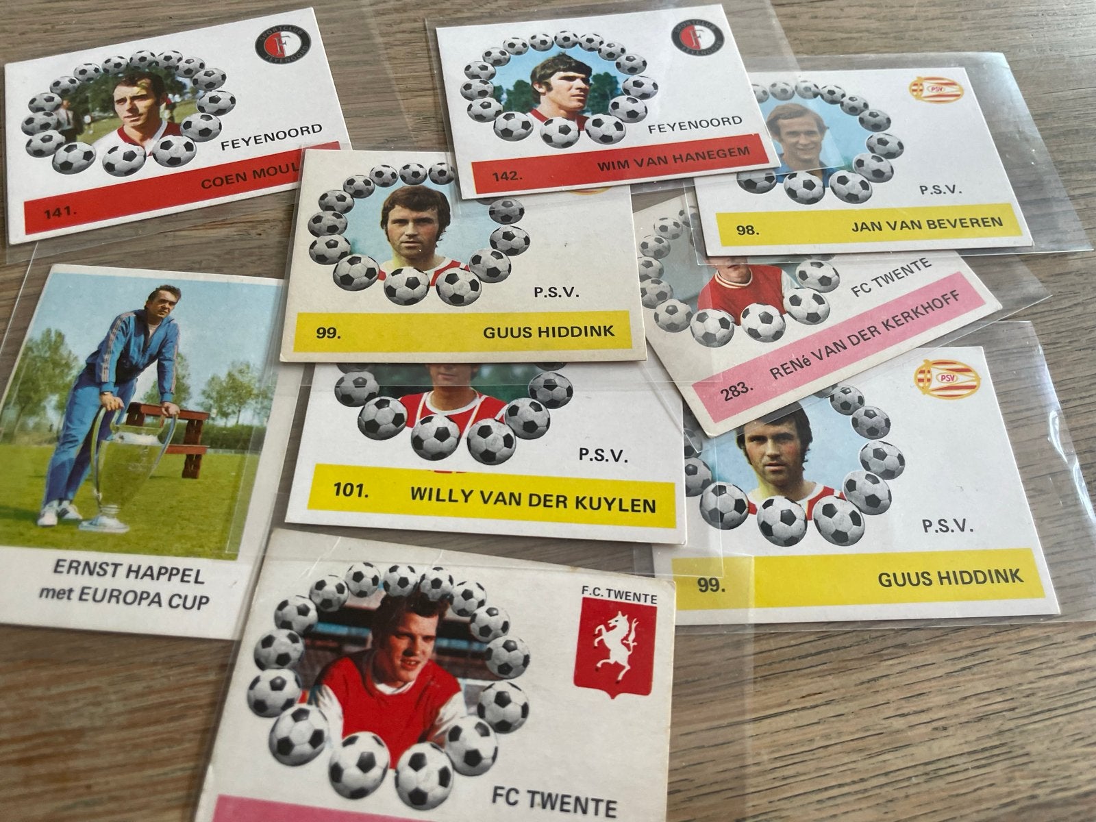 Voetbalplaatjes jaren '70 - PSV, Feyenoord, FC Twente, Ophalen of Verzenden, Gebruikt, Overige binnenlandse clubs, Poster, Plaatje of Sticker