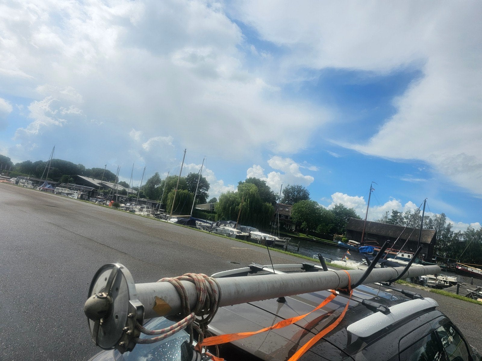 Twee Masten Rolfok   rode Zeilen- Diverse Lengtes, Ophalen of Verzenden, Gebruikt, 30 tot 60 m²