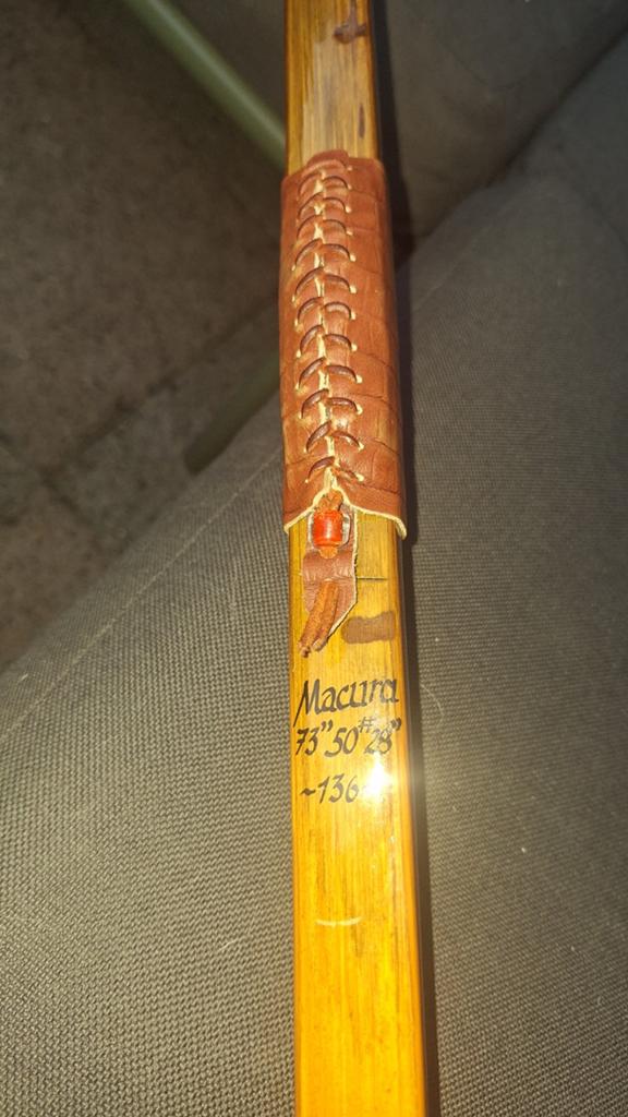 Macura Boog 73" 50# 28" - Handgemaakte longbow, Ophalen, Gebruikt