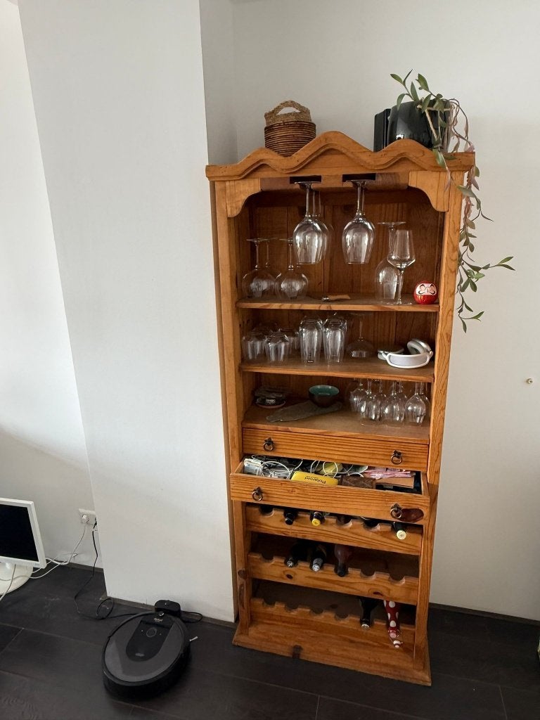 Eiken kast, Ophalen