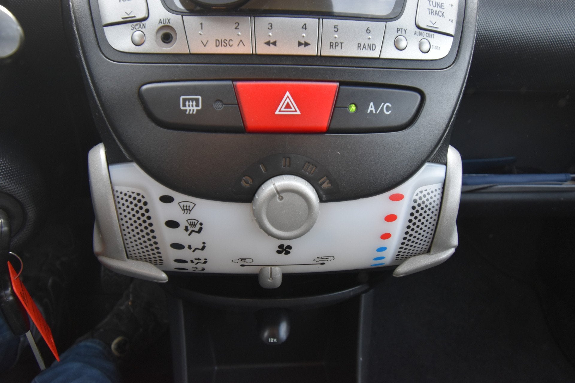 Peugeot 107 1.0 Access Accent , RCD SPELER , ST BEKR ,, Voorwielaandrijving, Euro 5, Stof, Gebruikt