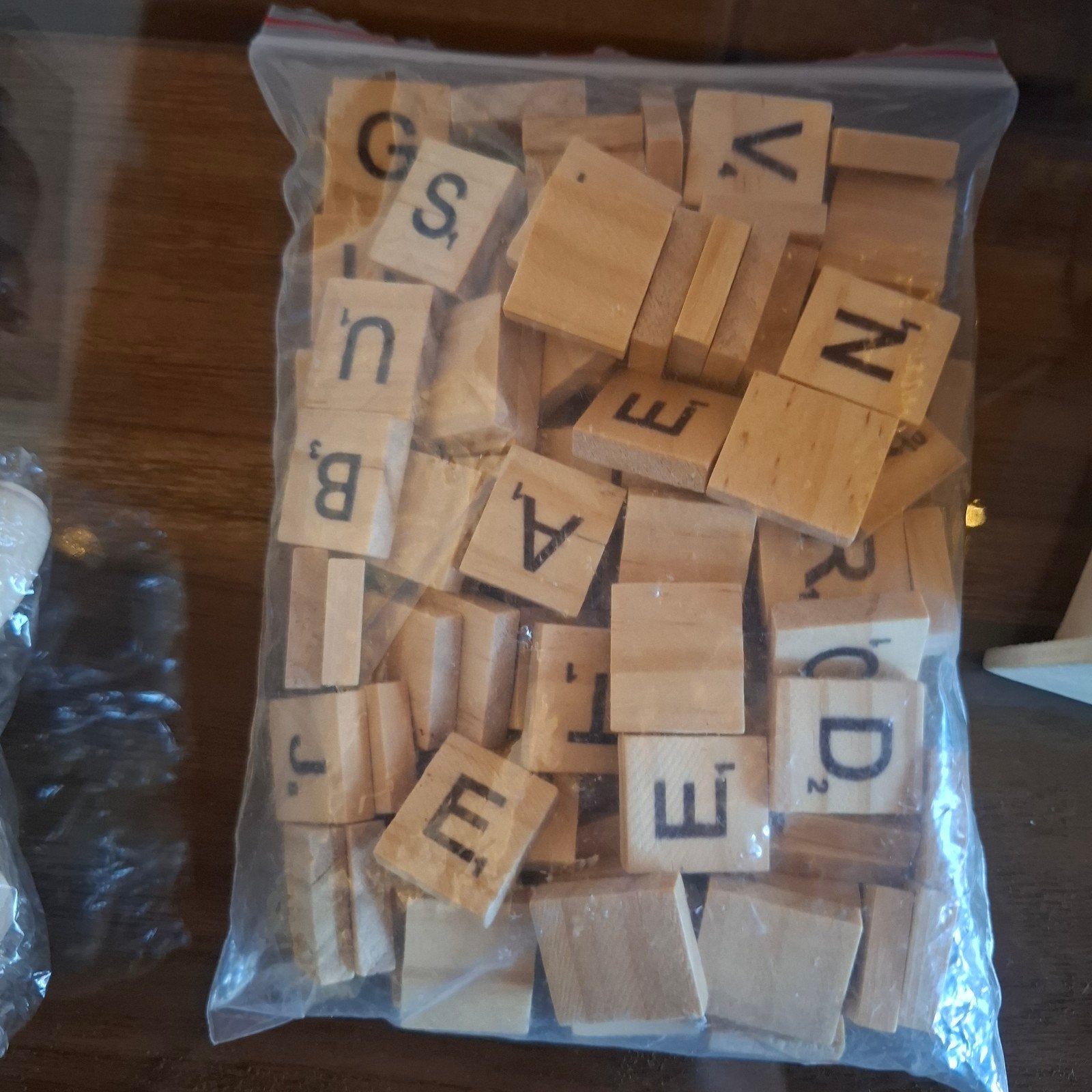 zak vol houten letters, Ophalen of Verzenden