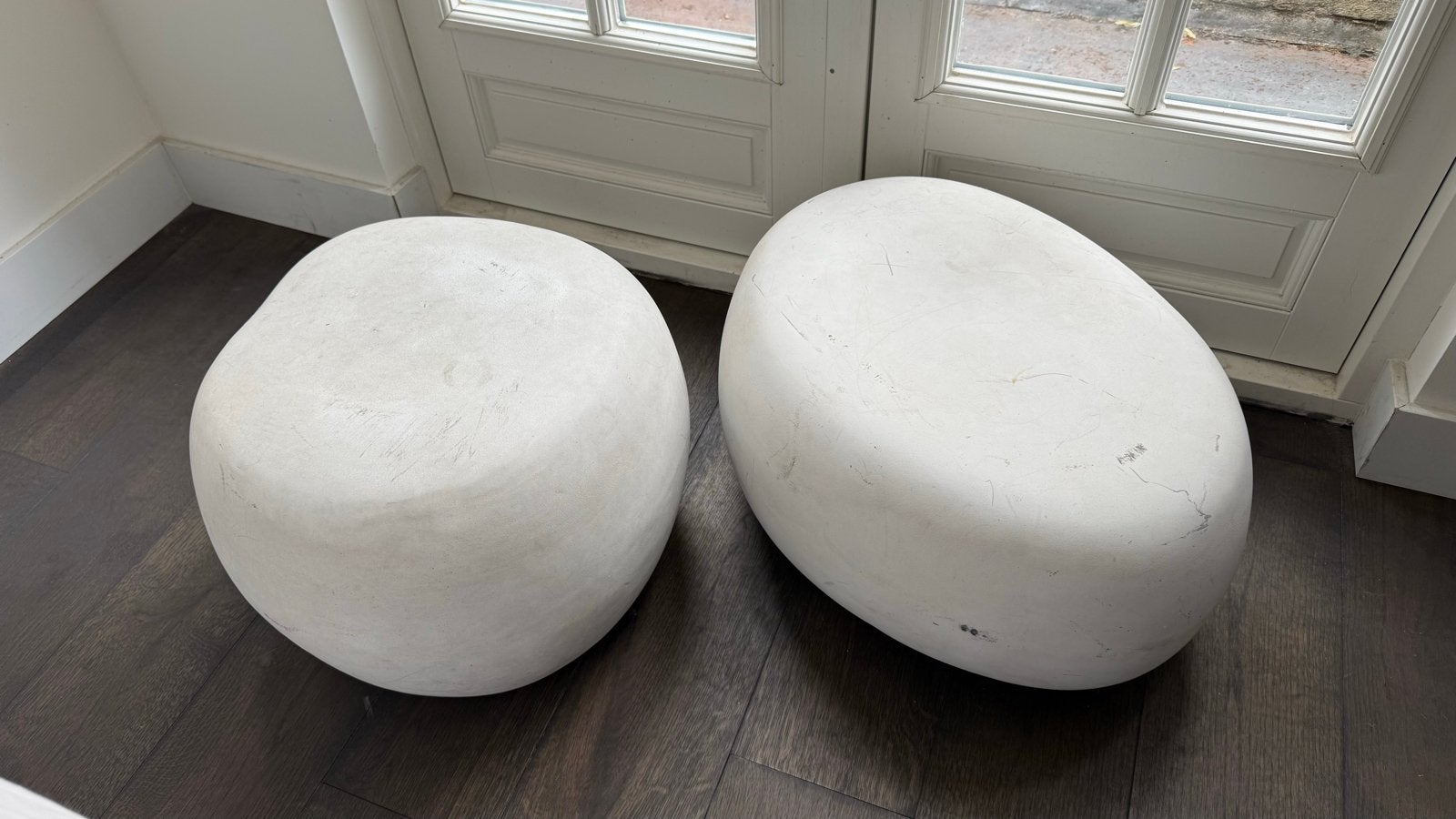 Pebble bijzettafel set van 2 fiber Clay betonlook, Overige materialen, Gebruikt, 55 tot 75 cm, Overige vormen