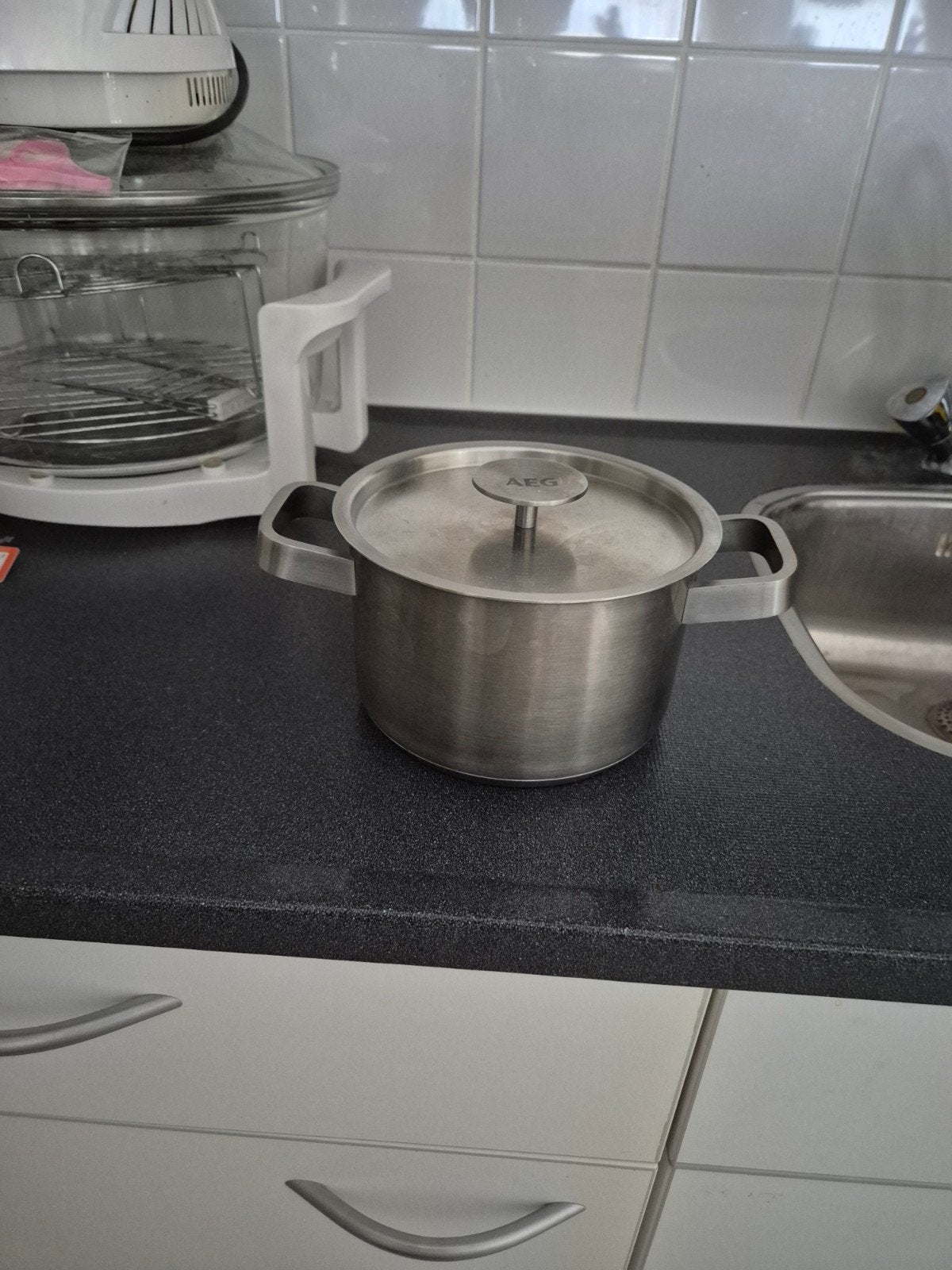 AEG kookpan diameter 17 cm, Ophalen of Verzenden, Gebruikt, Rvs, Kookpan