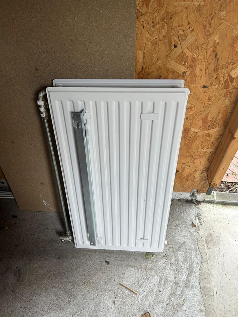 Paneelradiator wit, type dubbel paneel (type 22), Ophalen, 30 tot 80 cm, Gebruikt, Radiator