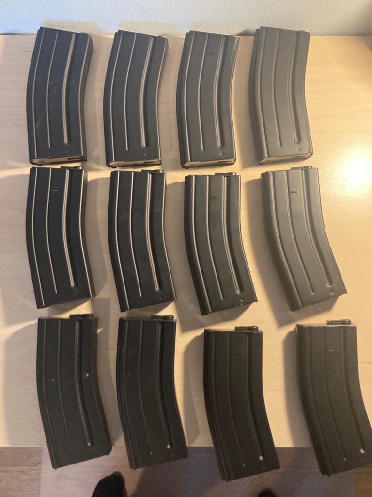 12 M4 airsoft replica magazijnen, Ophalen of Verzenden, Zo goed als nieuw