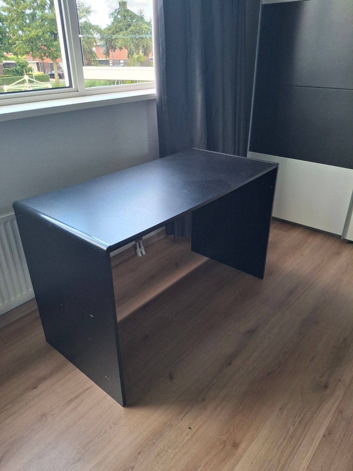 Zwart bureau, gratis afhalen, Huis en Inrichting, Ophalen, Zwart, Gebruikt, 120 cm