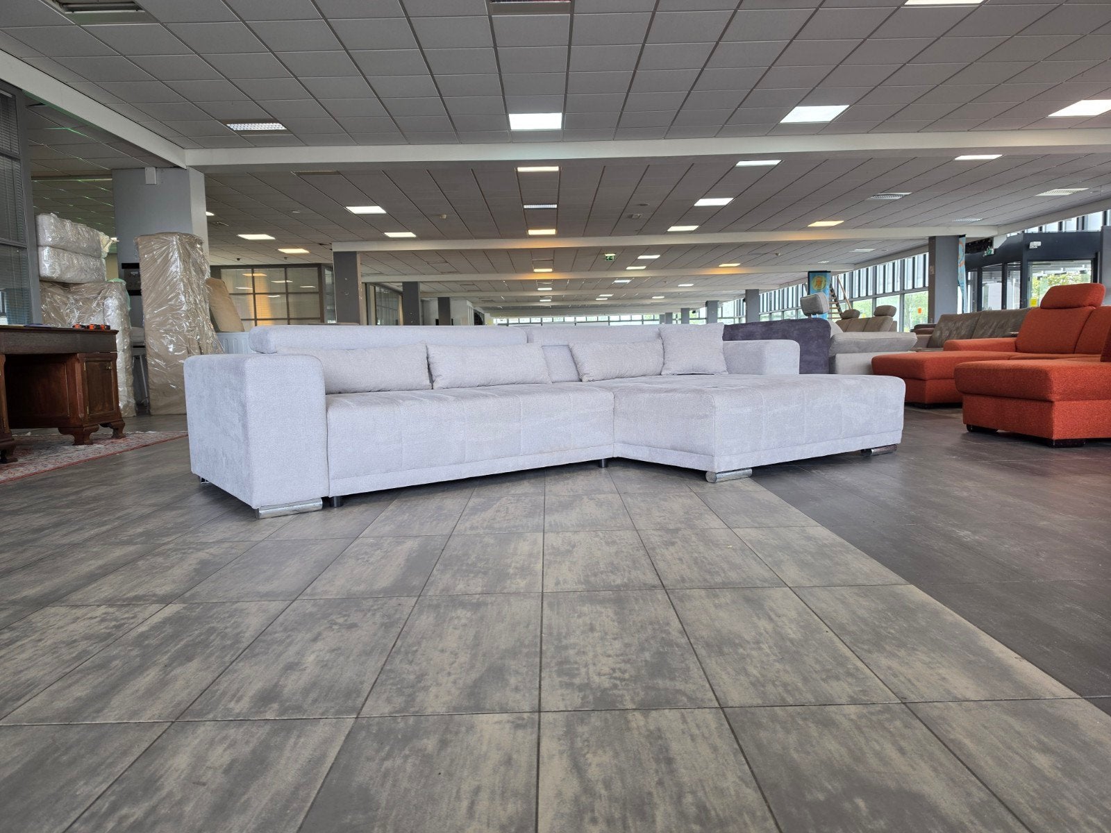 ❤️ VERKOCHT lichtgrijze boucle hoekbank 310x170 BEZORGE, Huis en Inrichting, Info@onbekend.nl, Hoekbank, 300 cm of meer, Ophalen of Verzenden