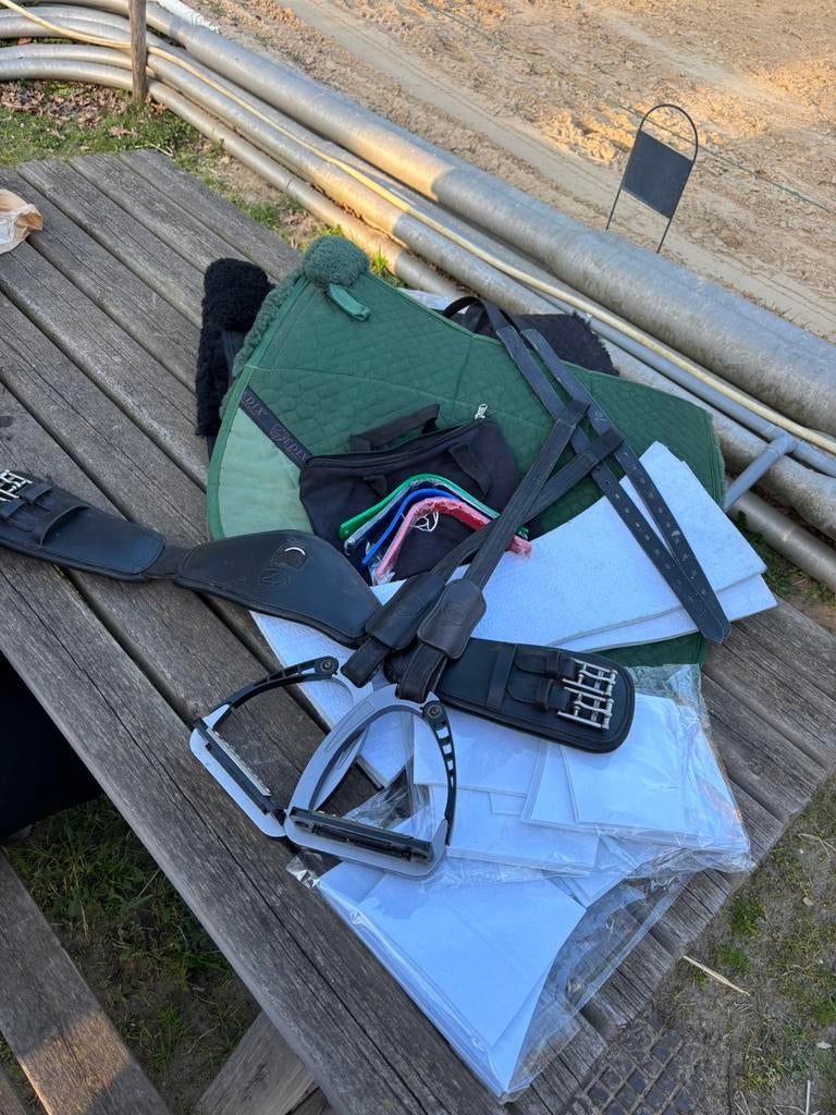 Zwarte Edix dressuurpad merino wol met inlages, Ophalen of Verzenden, Zo goed als nieuw, Dressuur