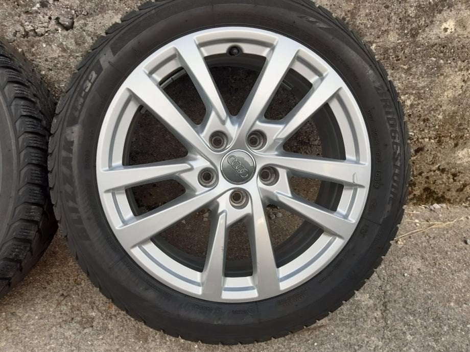 Audi A3 17" velgen met winterbanden (2012-2020), Auto-onderdelen, Ophalen, Gebruikt, Banden en Velgen, 17 inch