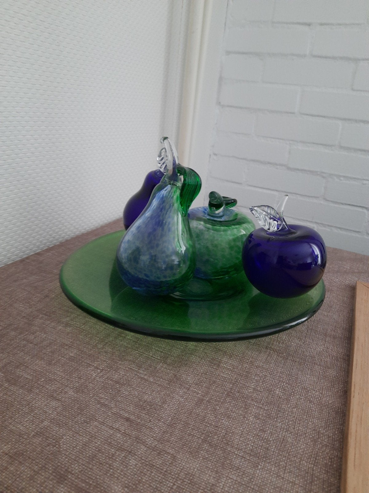Leerdam glazen fruitschaal gesigneerd, met glazen fruit, Ophalen
