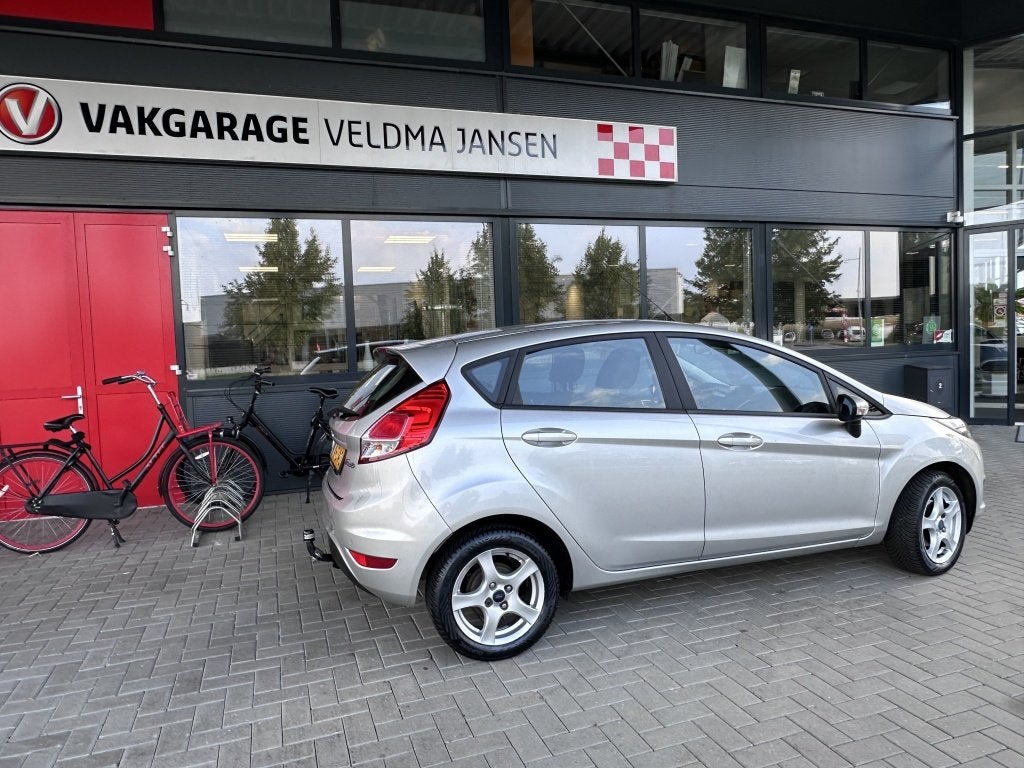 Ford Fiesta 1.0 STYLE 5-DRS. + AIRCO (bj 2014), 65 pk, Euro 5, 525 kg, 23 km/l