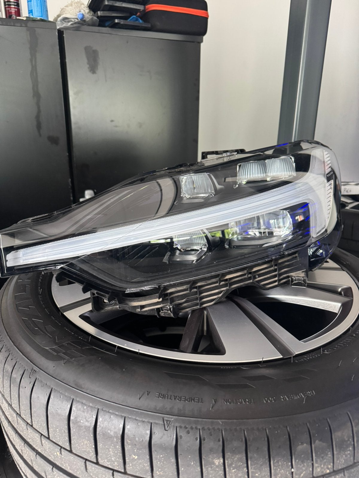 Set volvo xc60 full led koplampen, Auto diversen, Auto-accessoires, Zo goed als nieuw, Ophalen