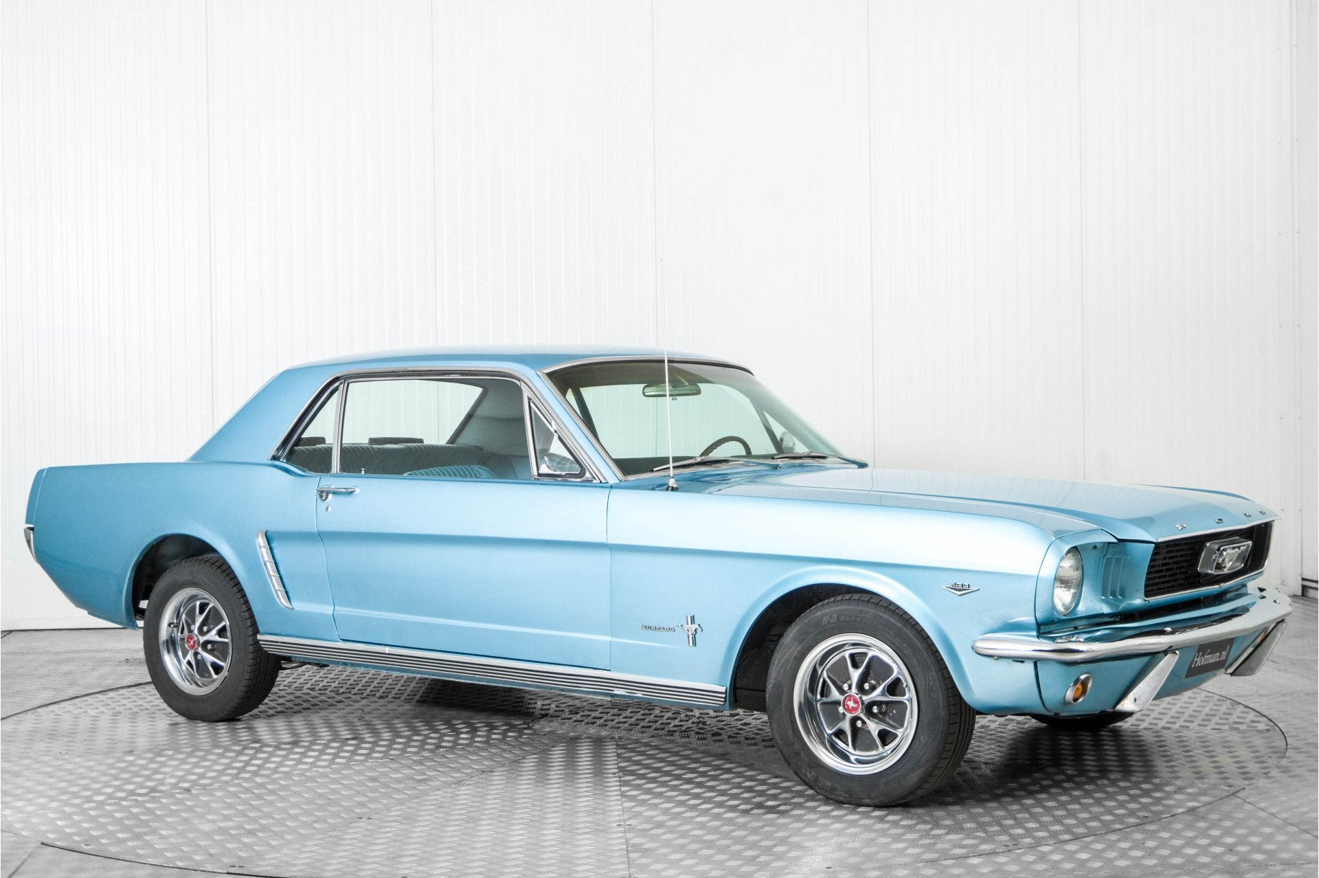 Ford Mustang V8 302 automaat (bj 1966), foto 5