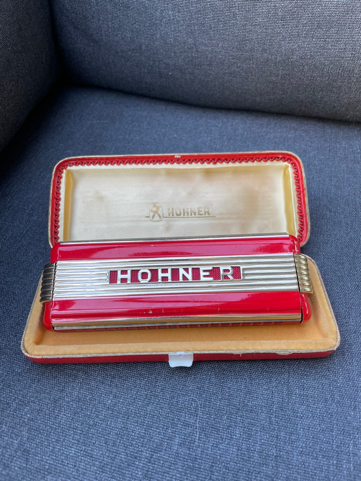 Hohner mondharmonica John Vassos, Ophalen of Verzenden, Zo goed als nieuw, Overige typen, Met koffer of doosje