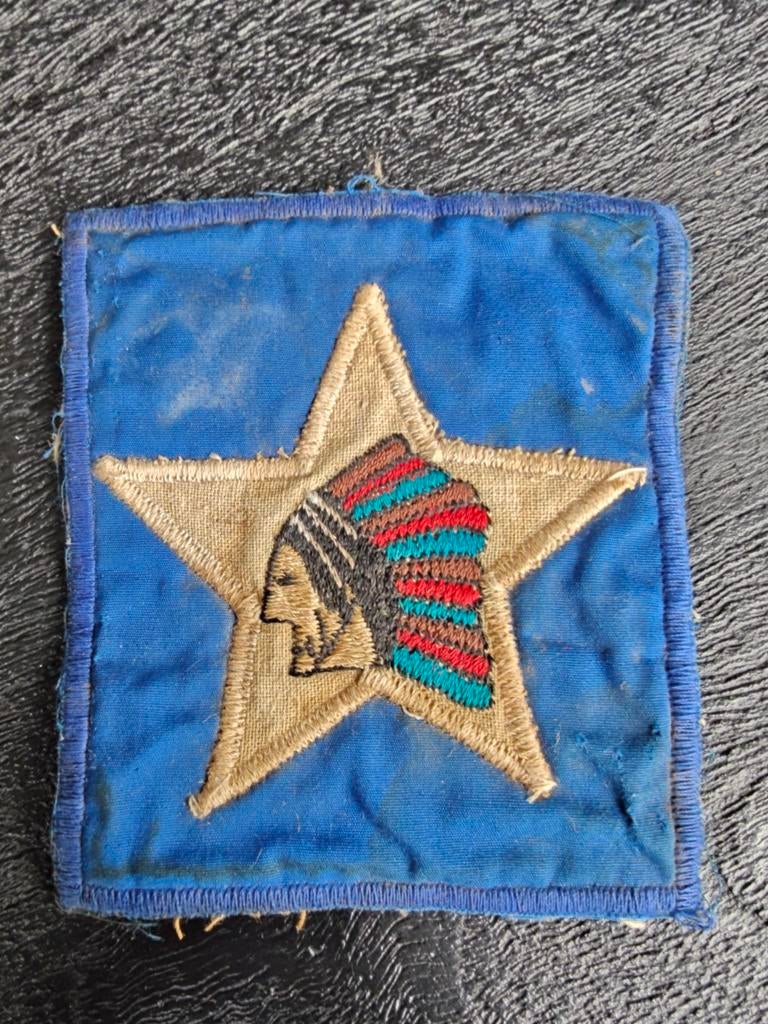 Patch , US Army 2nd Infantry Division .. Indian Head..vkk, Ophalen of Verzenden, Landmacht, Amerika, Embleem of Badge