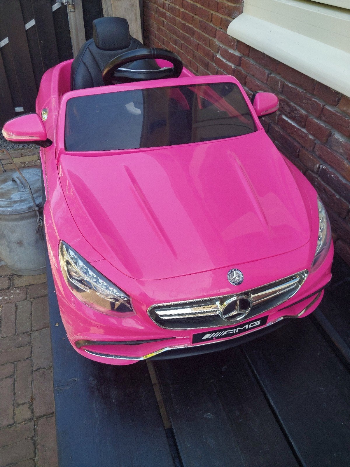Roze Mercedes-Benz AMG kinderauto met afstandsbediening, Ophalen, Gebruikt