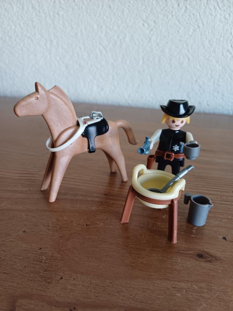 Playmobil cowboy met paard en accessoires, Ophalen of Verzenden, Zo goed als nieuw, Complete set