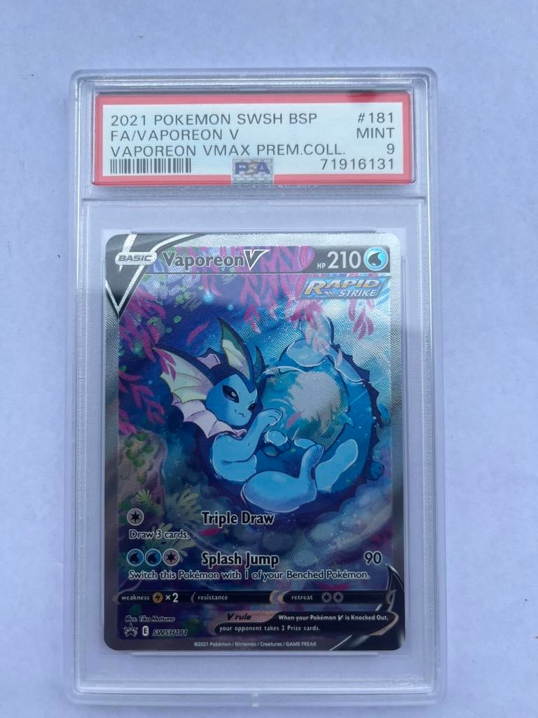 Vaporeon V PSA 9 swsh181, Ophalen of Verzenden, Zo goed als nieuw