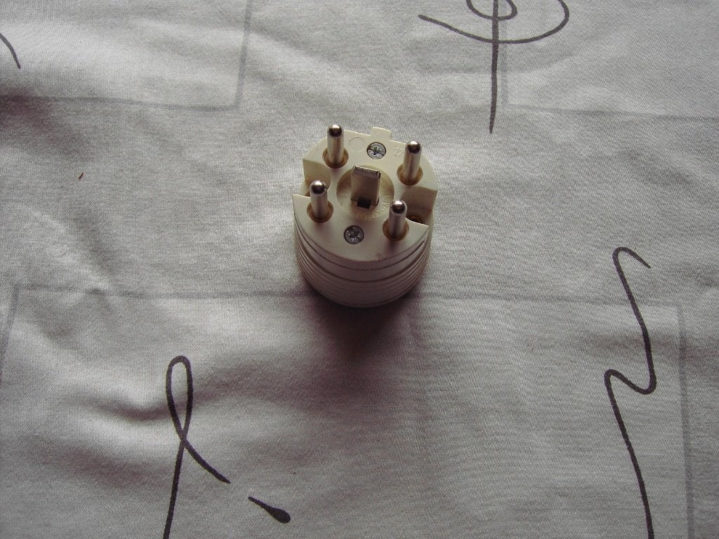 Perilex stekker nieuwe, Doe-het-zelf en Verbouw, Ophalen of Verzenden, Nieuw, Stekker