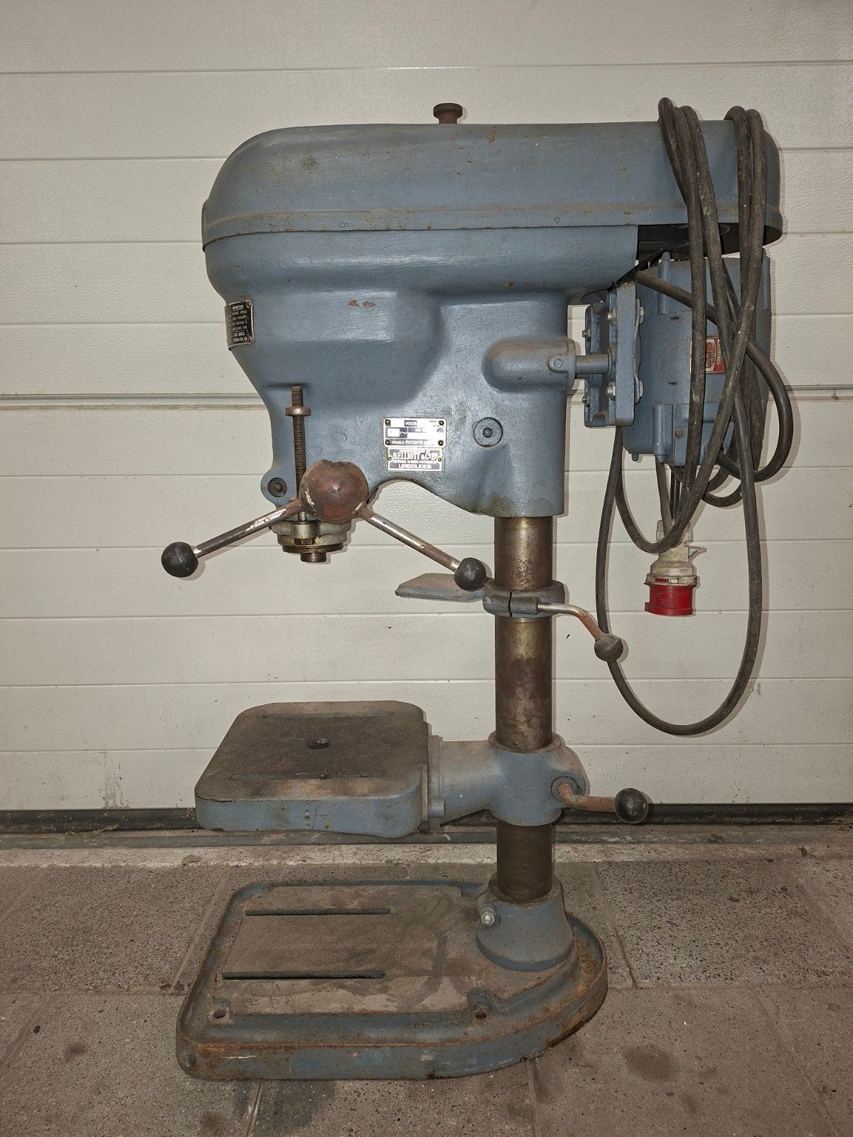 kolomboormachine, Ophalen, Kolomboormachine