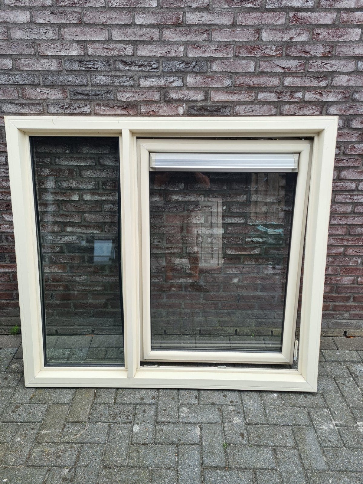 Kunstof kozijn inclusief kiepraam - 134x150 cm, Ophalen, Gebruikt, Dubbelglas, 120 tot 160 cm