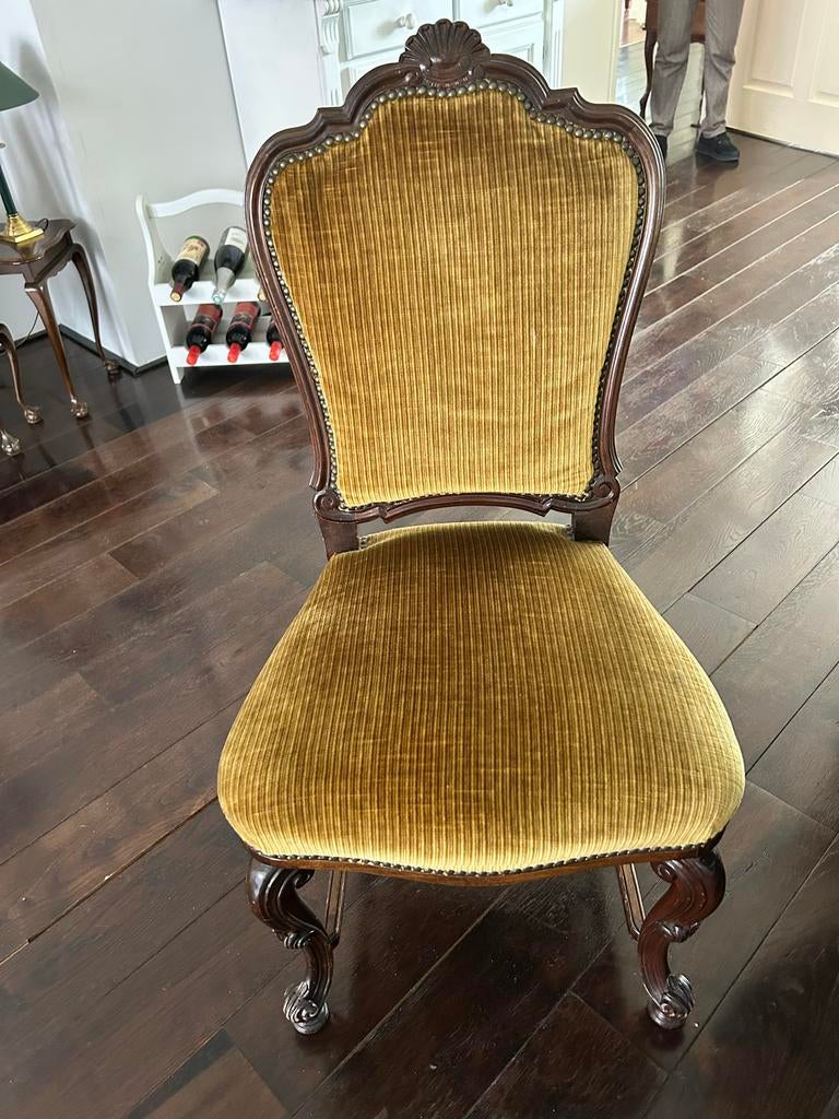 Klassieke wortelnotenhouten eethoek met 4 stoelen, Antiek en Kunst, Ophalen