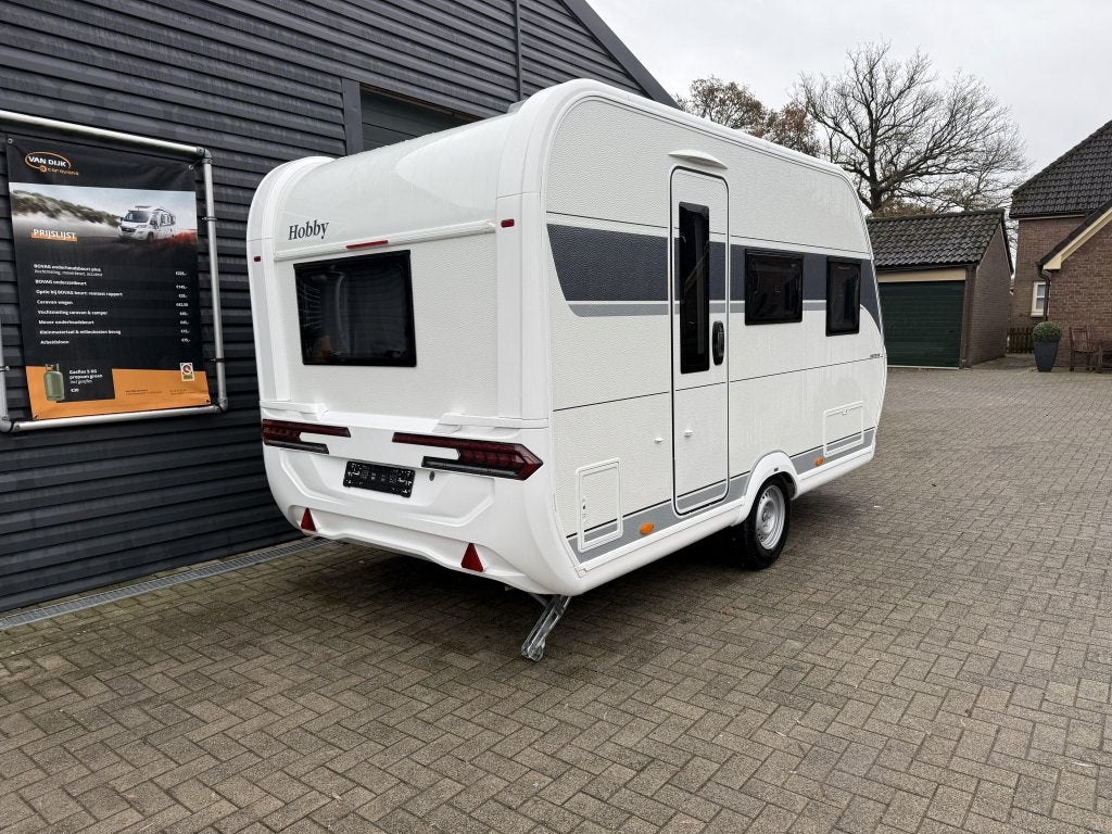 HobbyOntour 390 SF 2025 dwarsbed,zware as,, Schokbreker, Standaardzit, Hobby, Bedrijf