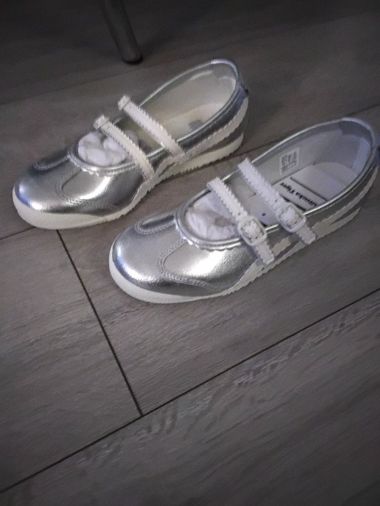 NIEUWE BALLERINA'S dames schoenen zilverkleurig maat 36, Ophalen of Verzenden, Nieuw, Grijs, Sneakers of Gympen