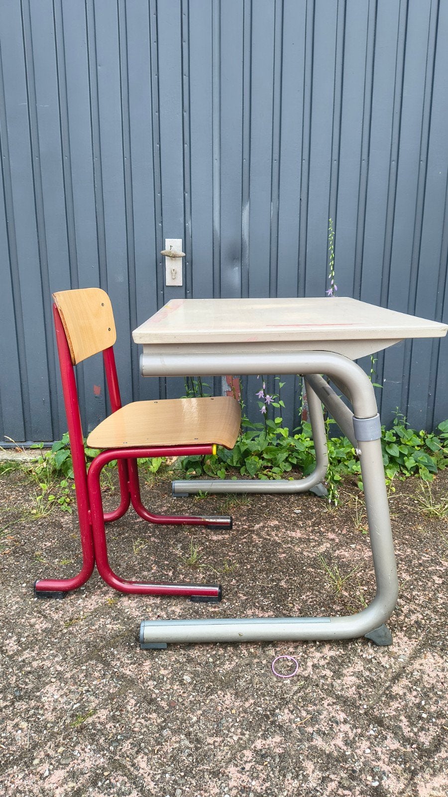 Bureau en stoeltje, Ophalen, Tafel(s) en Stoel(en)