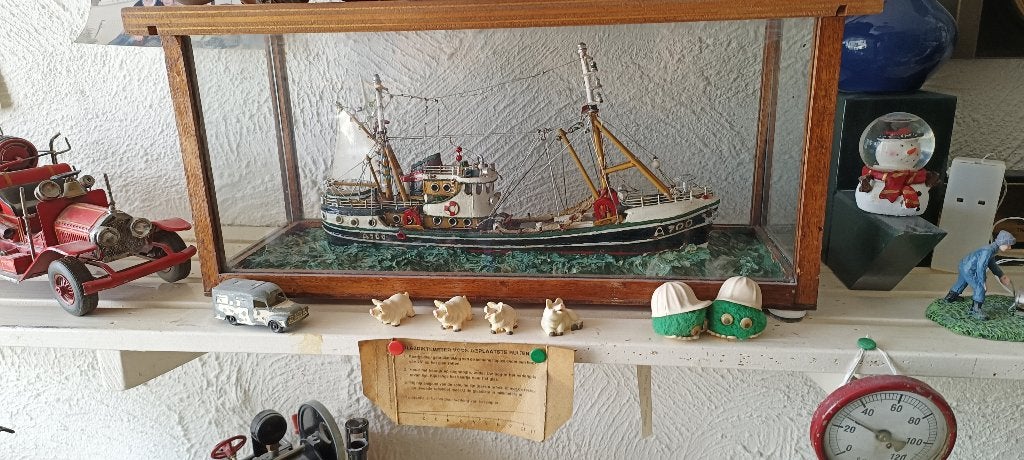Modelboot, Ophalen of Verzenden, Zo goed als nieuw