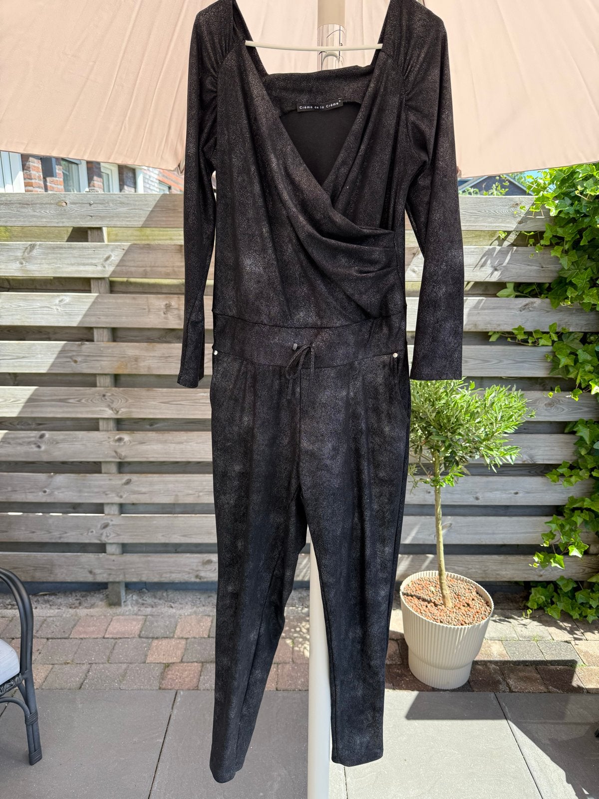 Crème de la Crème Jumpsuit Zwart Maat L, Kleding | Dames, Jumpsuits, Ophalen of Verzenden, Zo goed als nieuw, Maat 42/44 (L), Zwart