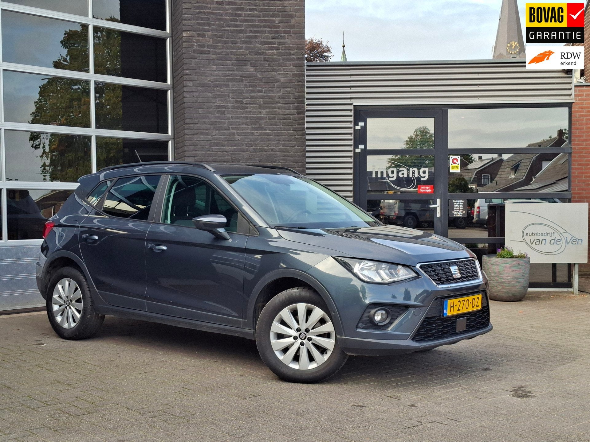 Seat Arona 1.0 TSI Style Business Intense | Trekhaak | Achte, Auto's, 12 maanden, Gebruikt, 95 pk, 49 €/maand