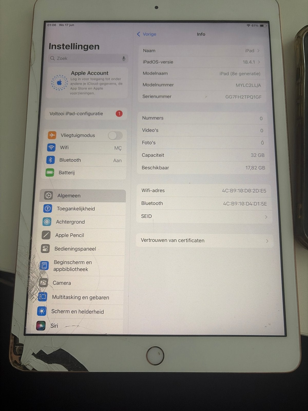 Apple iPad (8e generatie) 32 GB Wi-Fi - Gebruikt, 32 GB, Apple iPad, Niet werkend, Ophalen