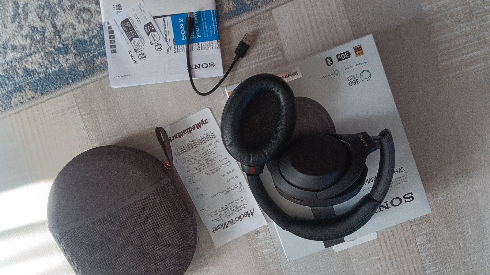 Sony WH-1000XM4 nog 6 maanden garantie bij mediamarkt!, Ophalen of Verzenden, Zo goed als nieuw, Sony