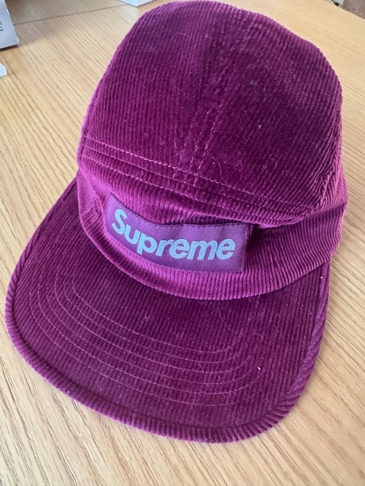 Supreme x Loro Piana Camp Cap - Magenta Wol, Kleding | Heren, Ophalen of Verzenden, Zo goed als nieuw, One size fits all, Pet