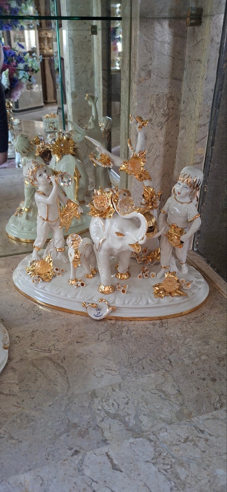 capodimonte porselein met bladgoud set van 2 beelden, Ophalen of Verzenden